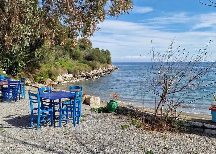 Lovely Place In Kamares 7
