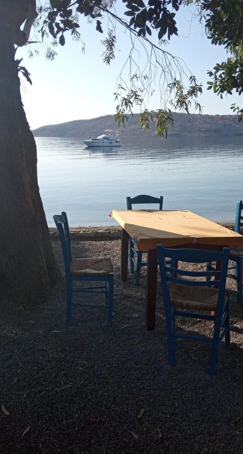 Lovely Place In 7 * Kamares (Mani)