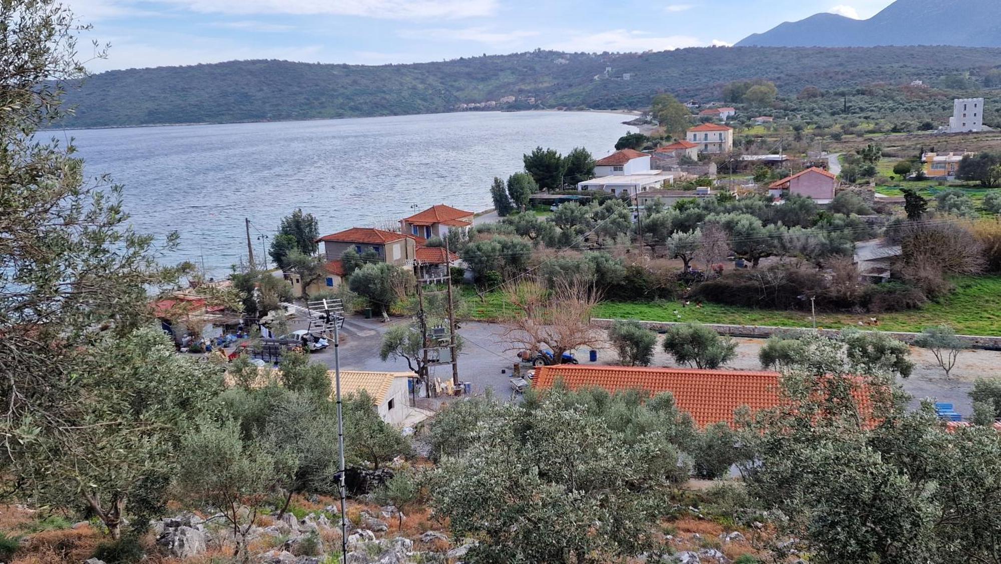 Lovely Place In 7 Apartment *