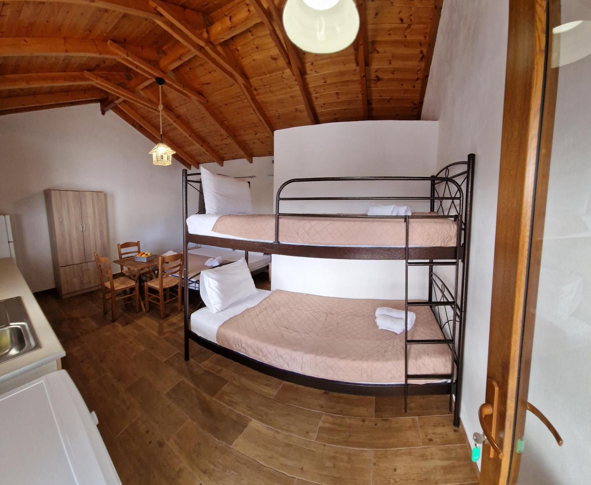 Lovely Place In 7 * Kamares (Mani)